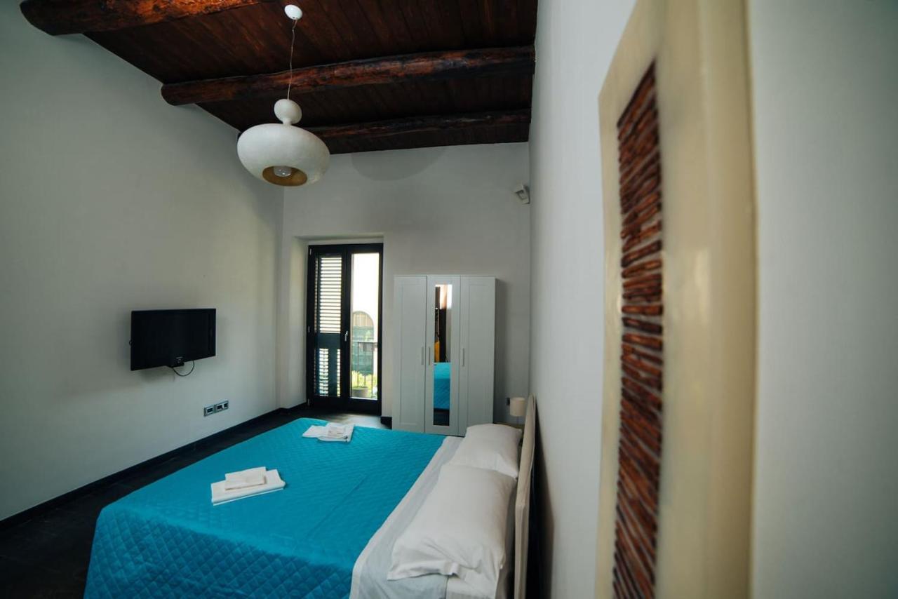Domus Gisulfo Apartment Salerno Ngoại thất bức ảnh