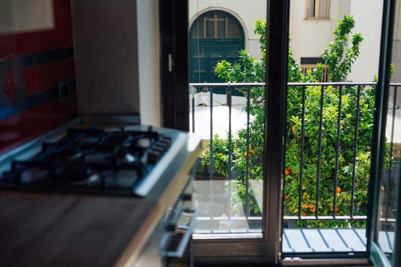 Domus Gisulfo Apartment Salerno Ngoại thất bức ảnh