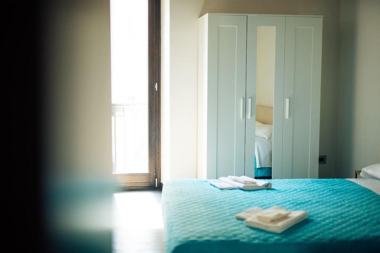 Domus Gisulfo Apartment Salerno Ngoại thất bức ảnh