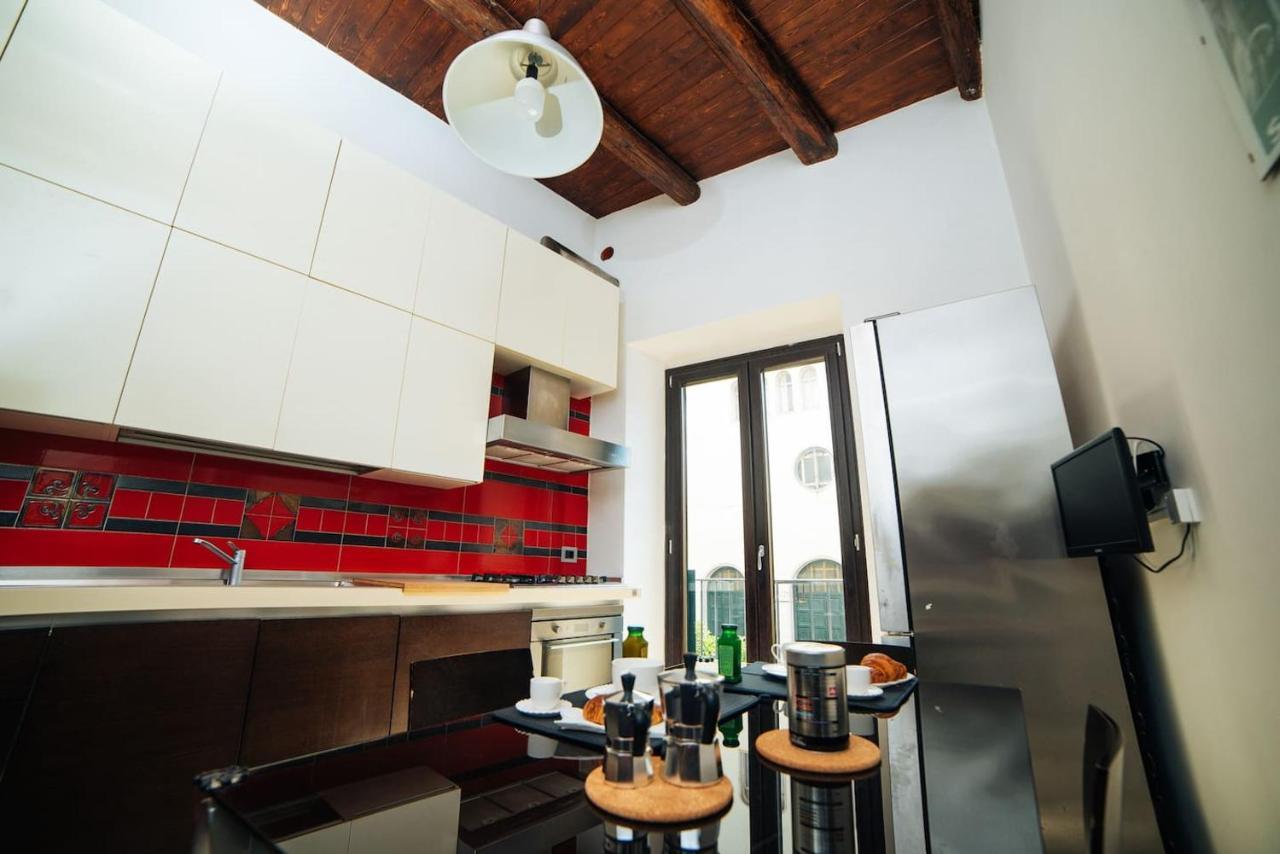 Domus Gisulfo Apartment Salerno Ngoại thất bức ảnh